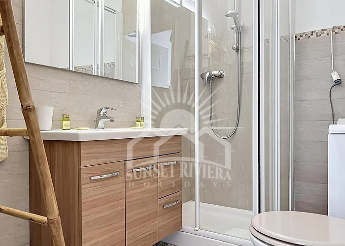 L'aiglon Airco In The Town Center For 4 By Sunset *