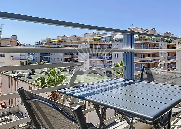 L'aiglon Airco In The Town Center For 4 By Sunset * Antibes