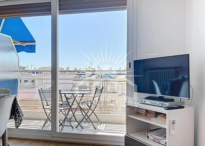 L'aiglon Airco In The Town Center For 4 By Sunset * Antibes